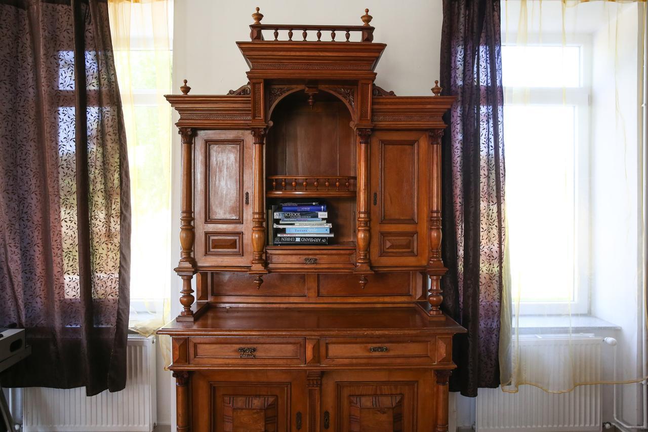 Old School Villa Нова-Вас Экстерьер фото